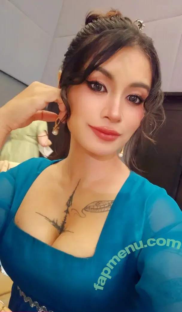 Nyaaati nude photo #0684 (Kittynyaaa / miiaa02 / nhcordoba)