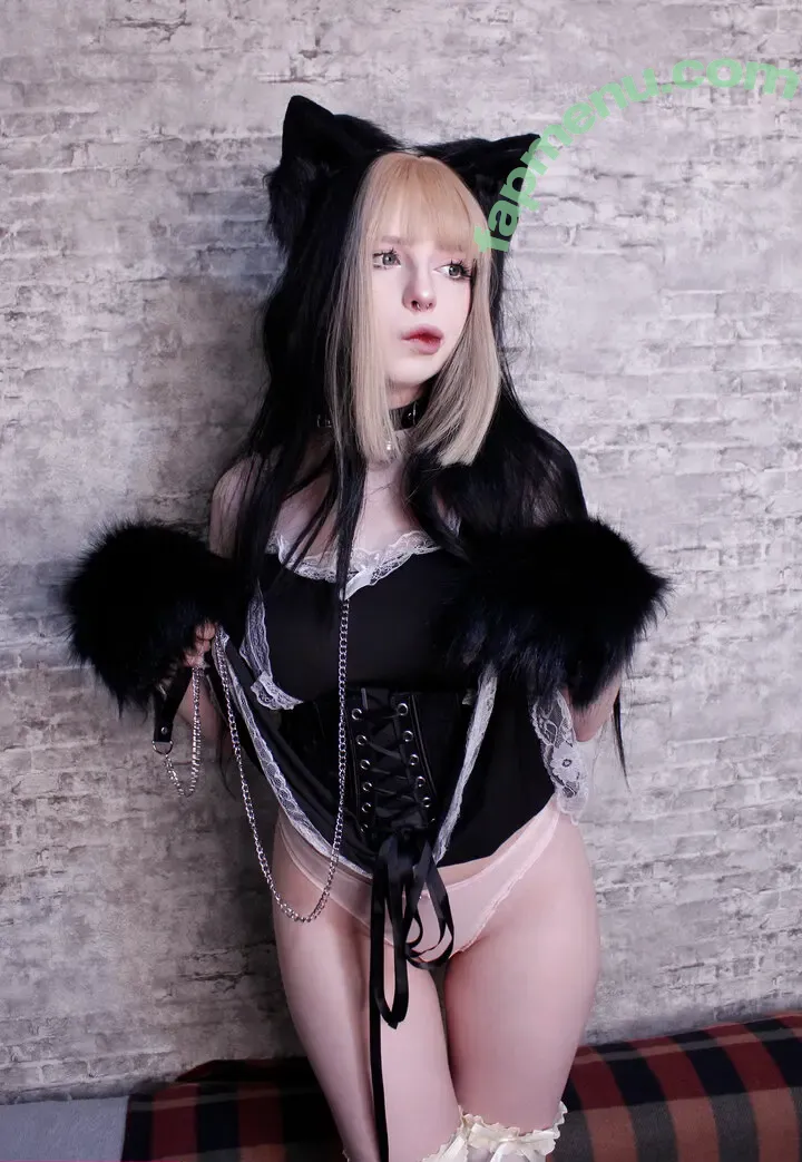 Nyabii nude photo #0625 (Nyabii)