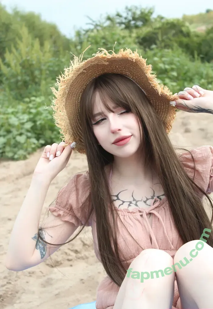 Nyabii nude photo #0684 (Nyabii)