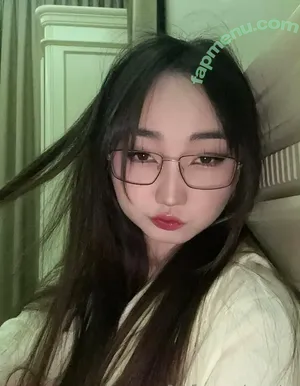 nyamulan / ny.mulaan nude photo #0067