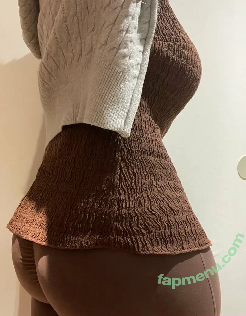 NyaNeila nude photo #0032 (geekynyanla / neilaonkos / neilaonkos vtuber / nyabella)