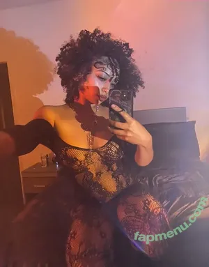 nyannamfnmarie / nyannamarie nude photo #0004