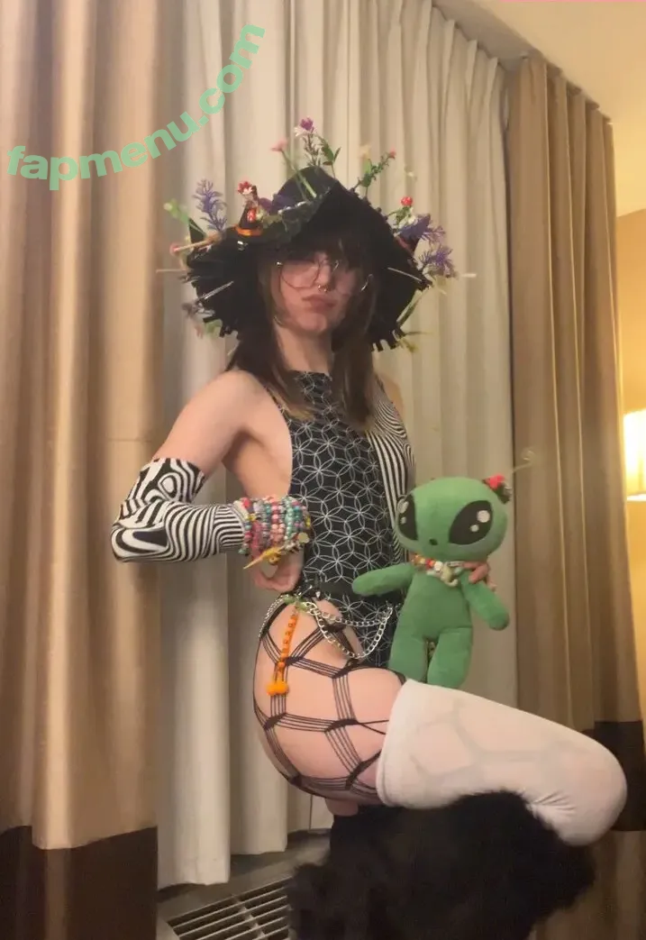 Nyannyancosplay nude photo #0031 (Nyannyancosplay)