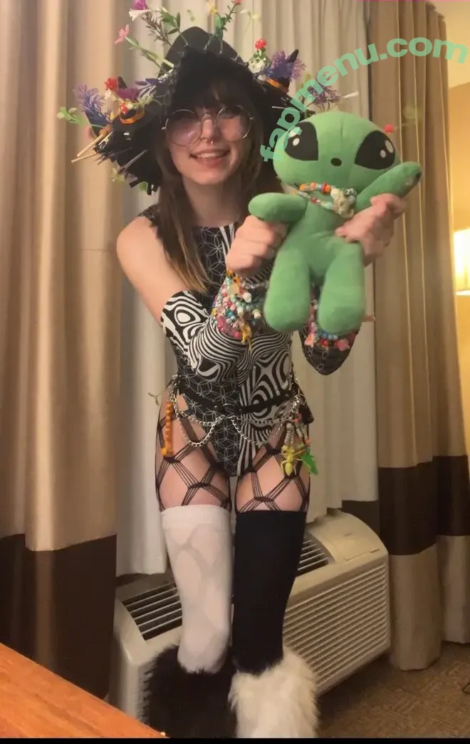 Nyannyancosplay nude photo #0032 (Nyannyancosplay)