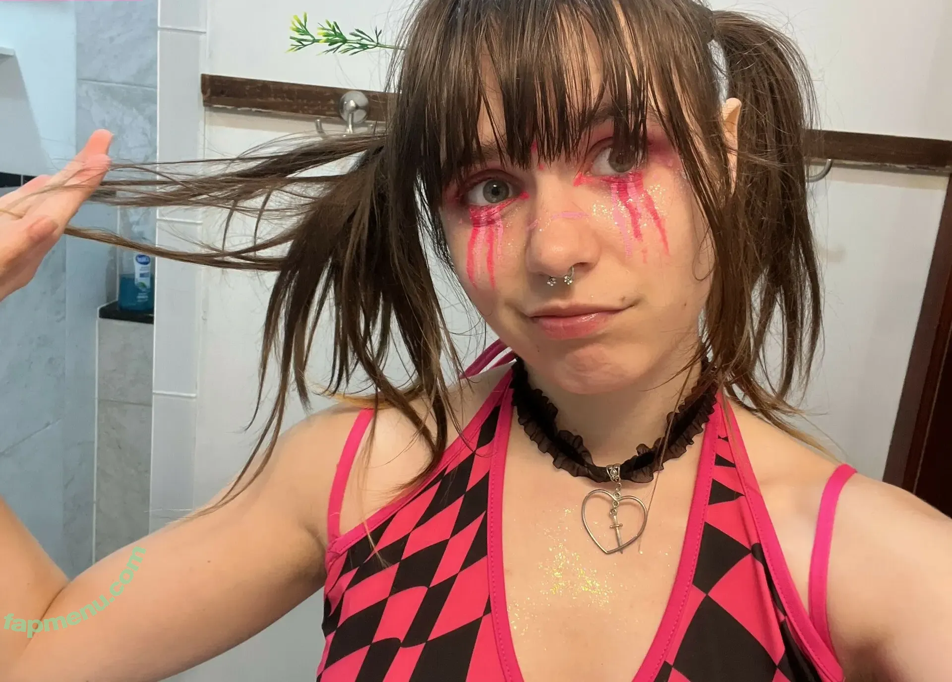 Nyannyancosplay nude photo #0047 (Nyannyancosplay)
