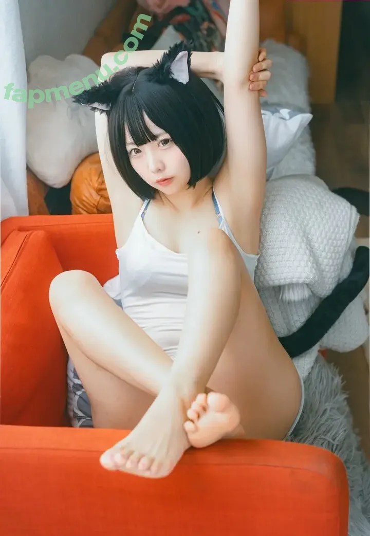 nyarome_cos nude photo #0026 (byniaromero / nyaromenia / ニャロメ・ニア)