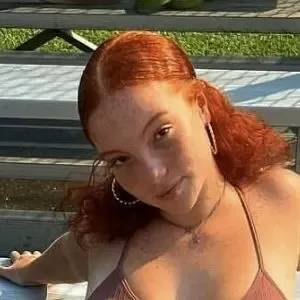 nycmadesav / itspeachysav / nycmadesavv / s3nnahh nude photo #0004