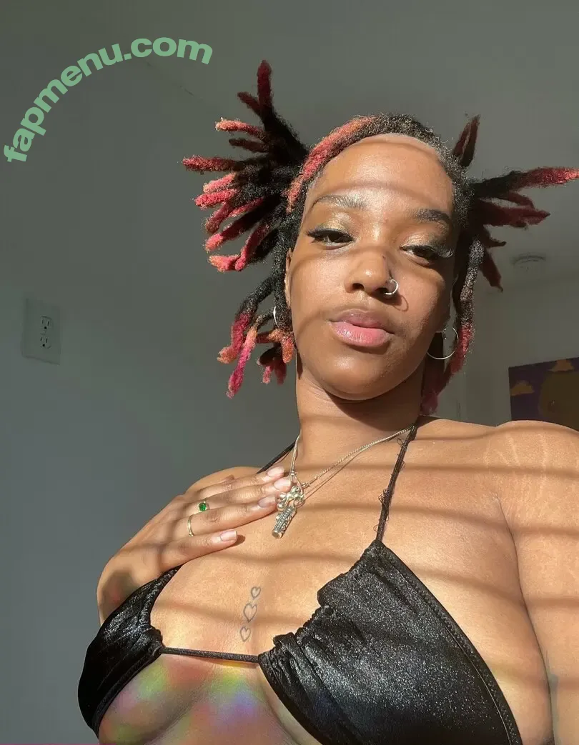 nylalibrafree nude photo #0078 (nylalibra_)
