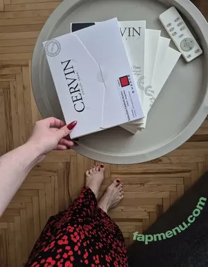 nylonobsession / luxurious_angels nude photo #0013