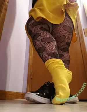 Nylonsandsocks / nylon_and_socks nude photo #0739