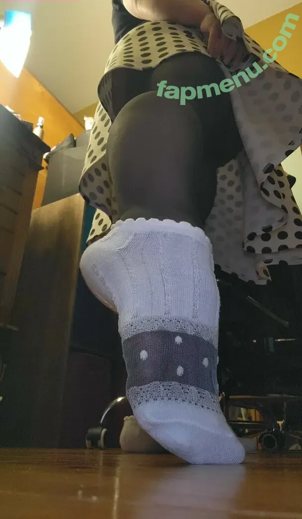 Nylonsandsocks nude photo #0526 (nylon_and_socks)