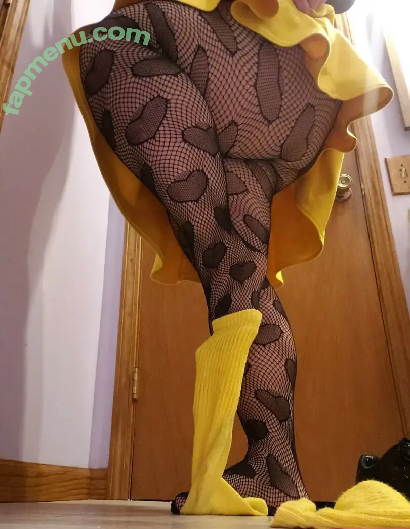 Nylonsandsocks nude photo #0701 (nylon_and_socks)