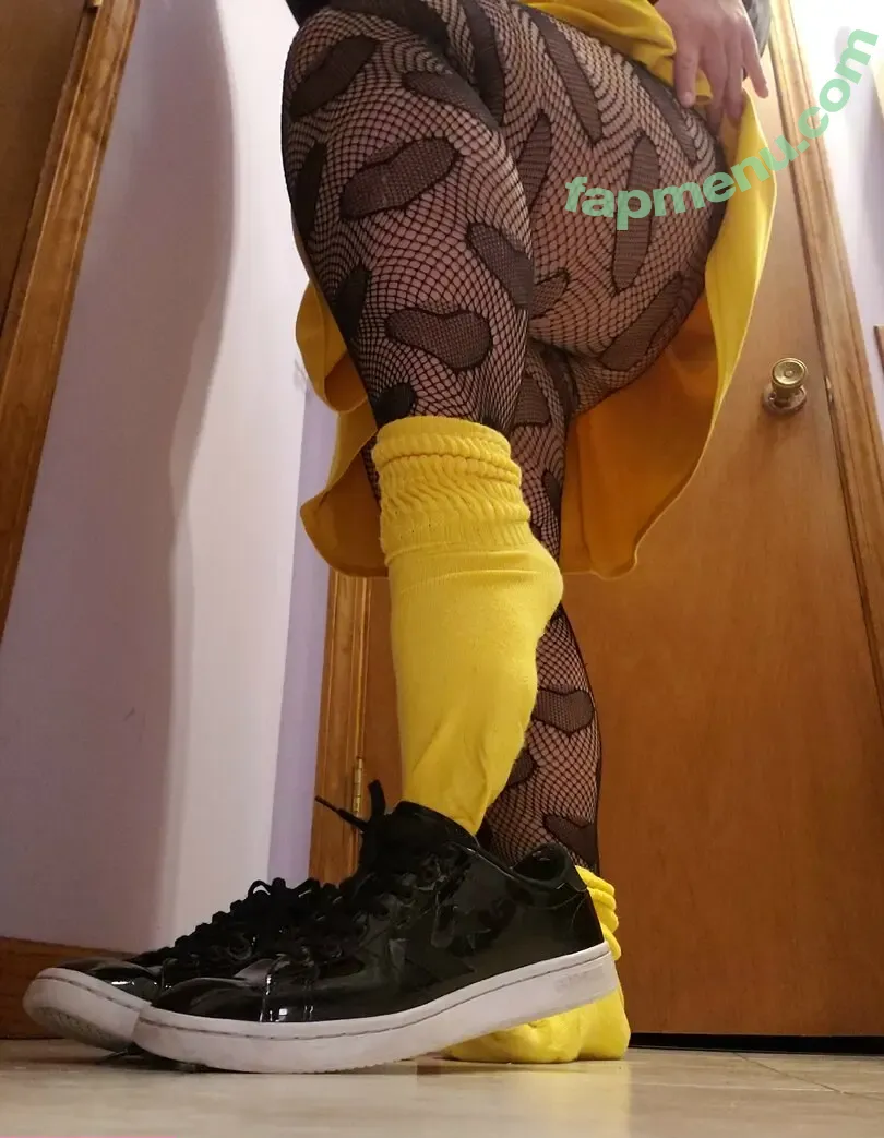 Nylonsandsocks nude photo #0740 (nylon_and_socks)