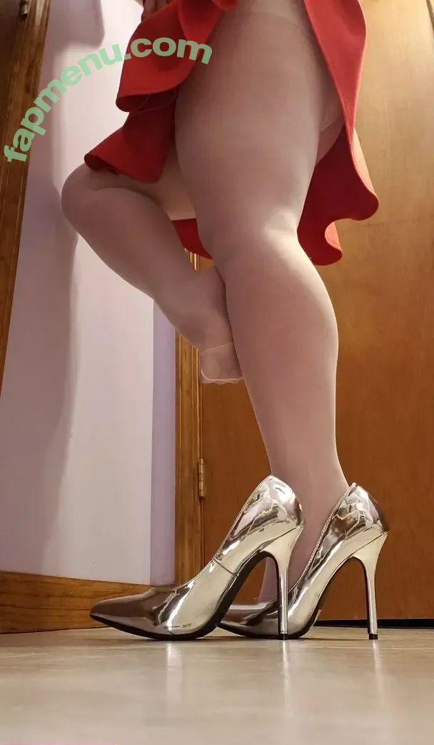 Nylonsandsocks nude photo #0819 (nylon_and_socks)