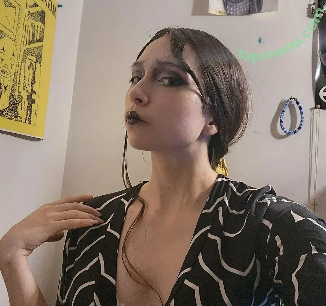 nymphmare nude photo #0015 (nightmare.nymph)