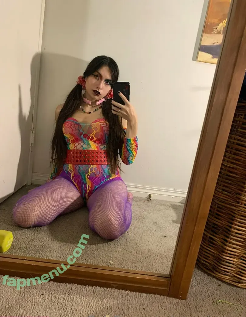 nymphmare nude photo #0037 (nightmare.nymph)