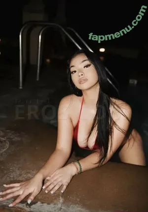 Nyokoreii nude photo #0007