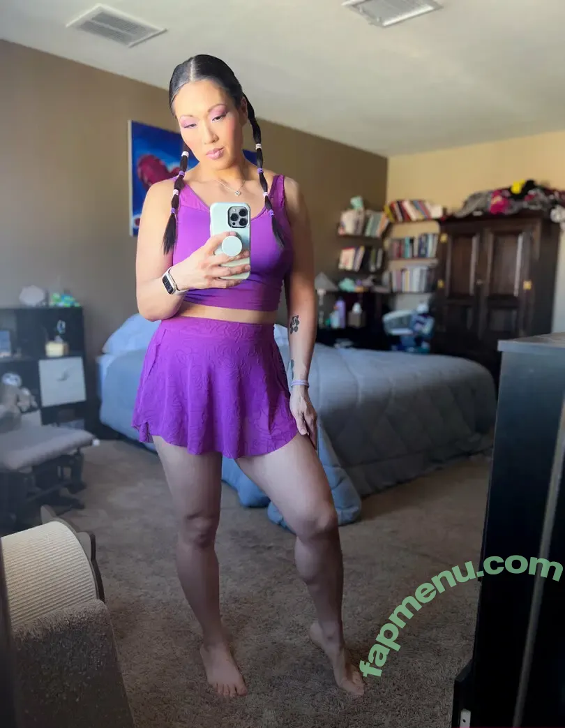 nyomistar nude photo #0012 (lovewithempathy)