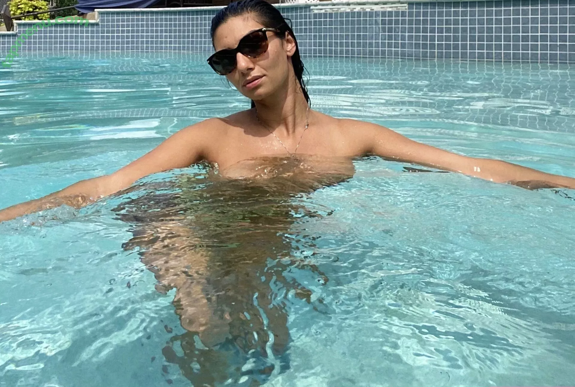 nysamoore nude photo #0070 (daspazbrat)