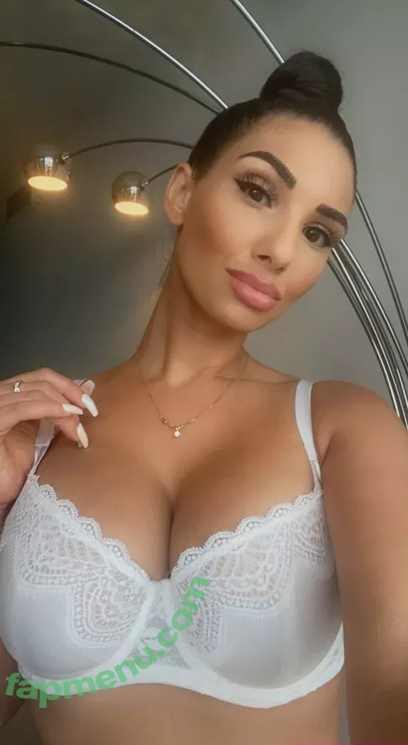 nysamoore nude photo #0237 (daspazbrat)