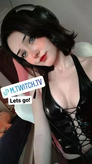 Nyukix / nyukix_ / omgcosplay nude photo #0041