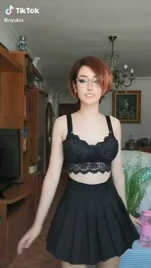 Nyukix / nyukix_ / omgcosplay nude photo #0218