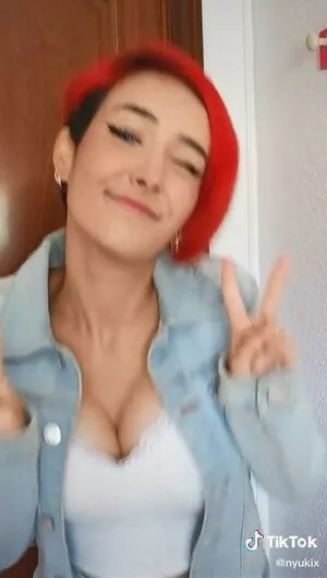 Nyukix / nyukix_ / omgcosplay nude photo #0223