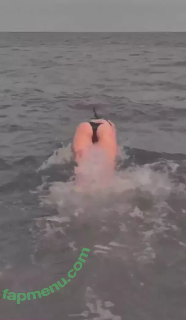 Nyukix nude photo #0062 (nyukix_ / omgcosplay)