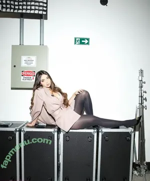 Nyvi Estephan / Discussão / nyvi_estephan / nyviestephan nude photo #1150