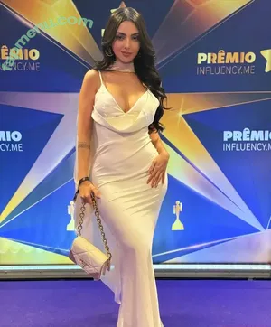 Nyvi Estephan / Discussão / nyvi_estephan / nyviestephan nude photo #1202