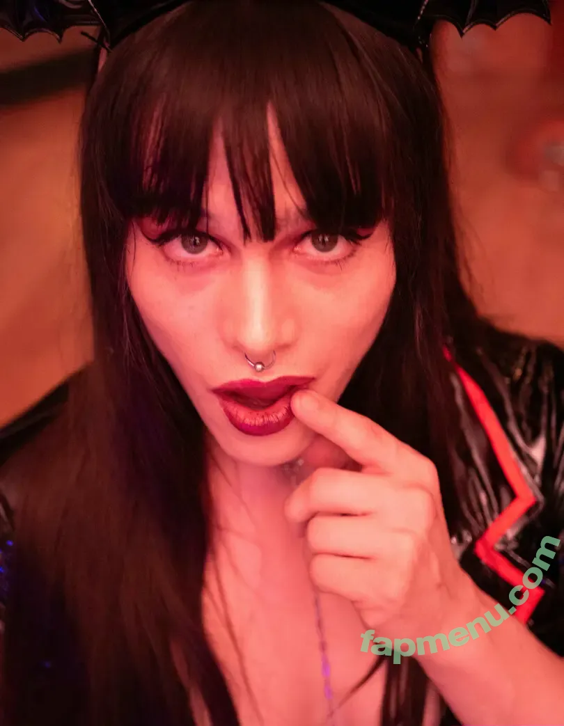 Nyxi Leon nude photo #0332 (nyxi_leon / of_nyxi_leon)