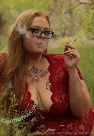 nyxpriestess / nyxpride nude photo #0010