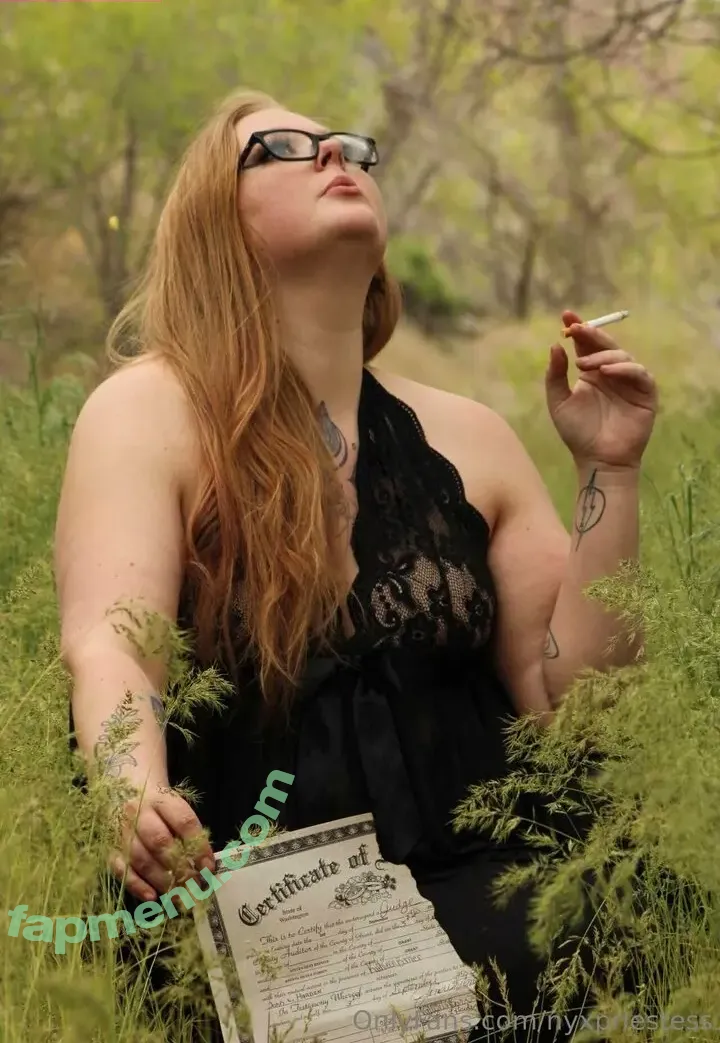 nyxpriestess nude photo #0021 (nyxpride)