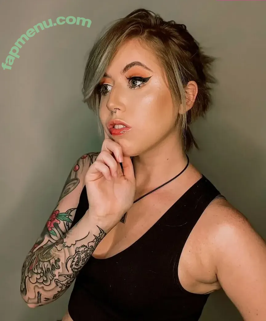 Nyybeats nude photo #0005 (Nyybeats)