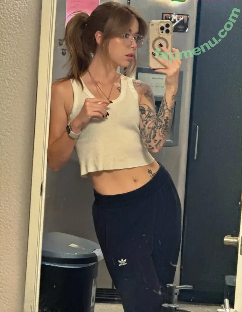 Nyybeats nude photo #0196 (Nyybeats)