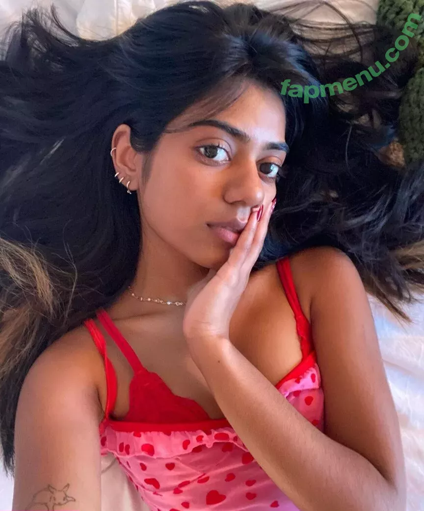 O6i2 nude photo #0001 (douxgf / fuitsnack)