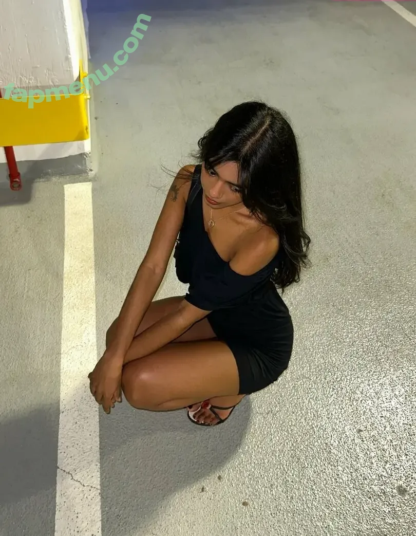 O6i2 nude photo #0060 (douxgf / fuitsnack)