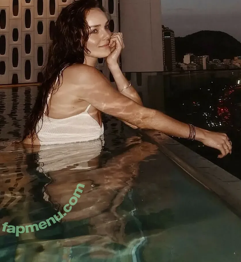 Oana Gregory nude photo #0199 (itsoanagregory / oanagregory)