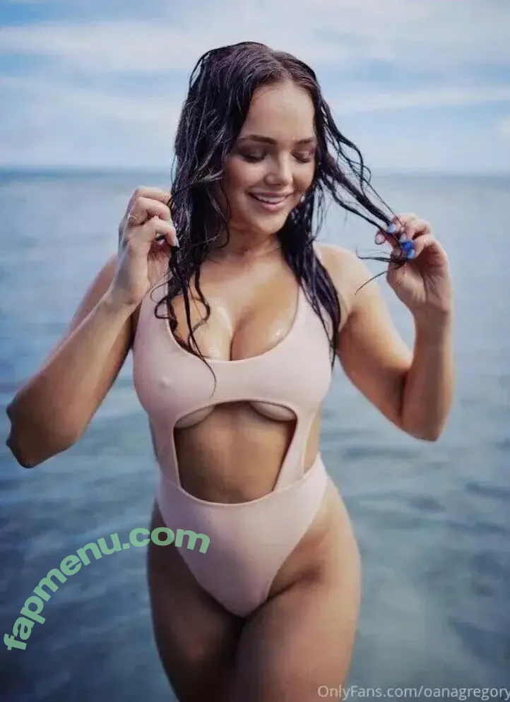 Oana Gregory nude photo #0232 (itsoanagregory / oanagregory)