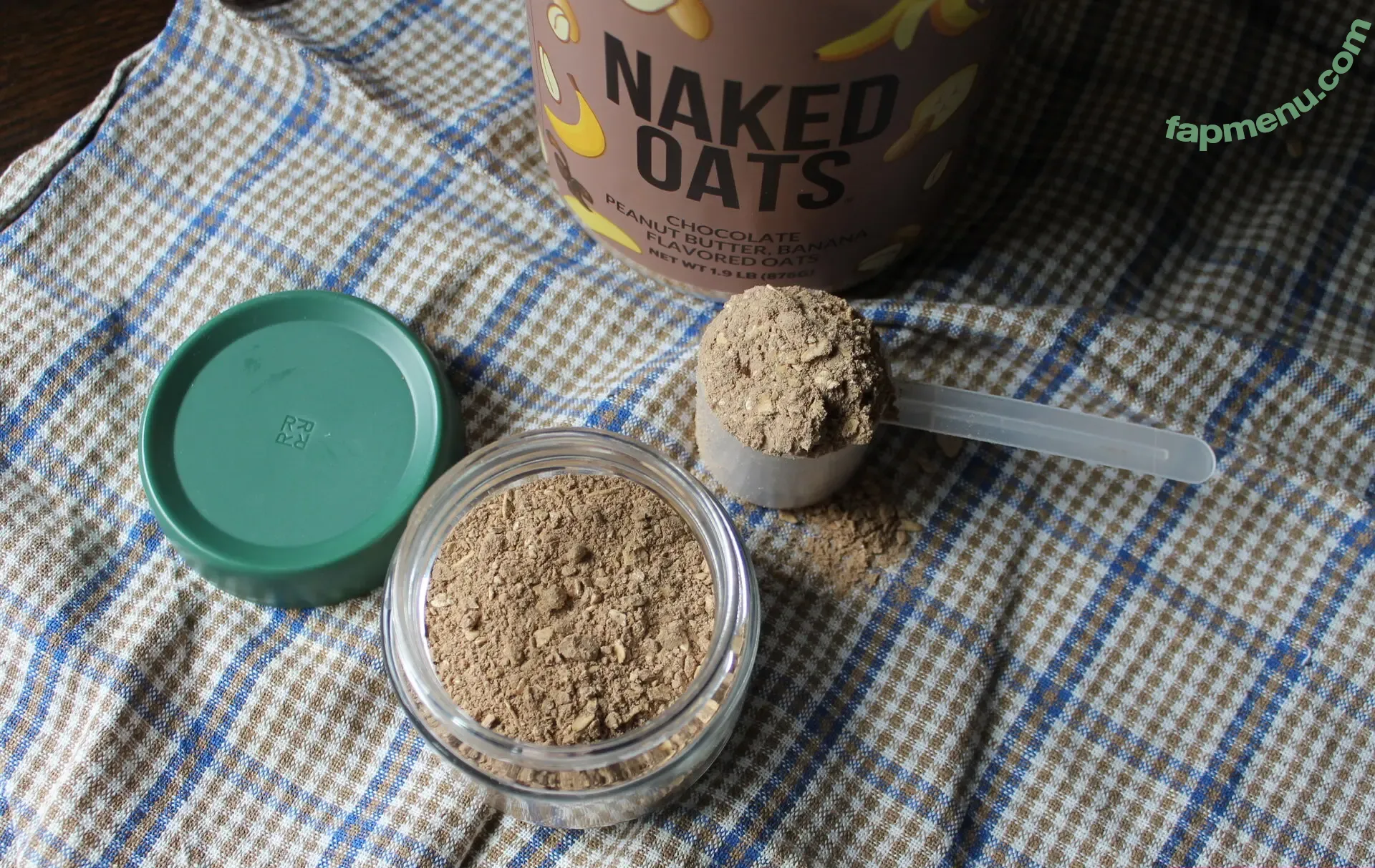 Oatmeal nude photo #0002 (Oatmeal)