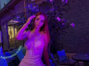 obsessav / dumb egirl / obsessed_ / savannah / ughfucksav nude photo #0009