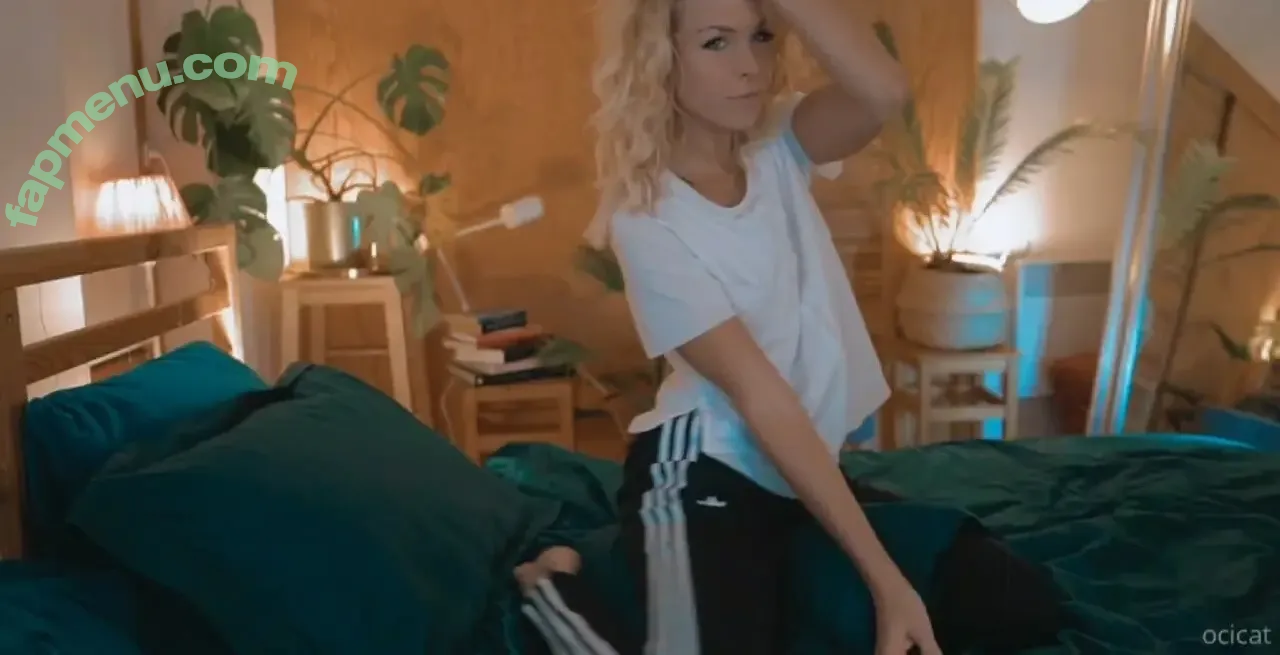 Ocicat nude photo #0553 (Jana Volkova / janamduggar)