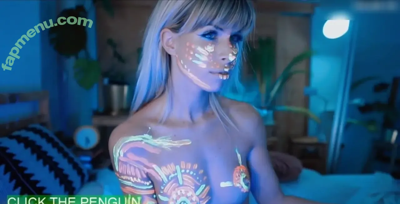 Ocicat nude photo #0564 (Jana Volkova / janamduggar)