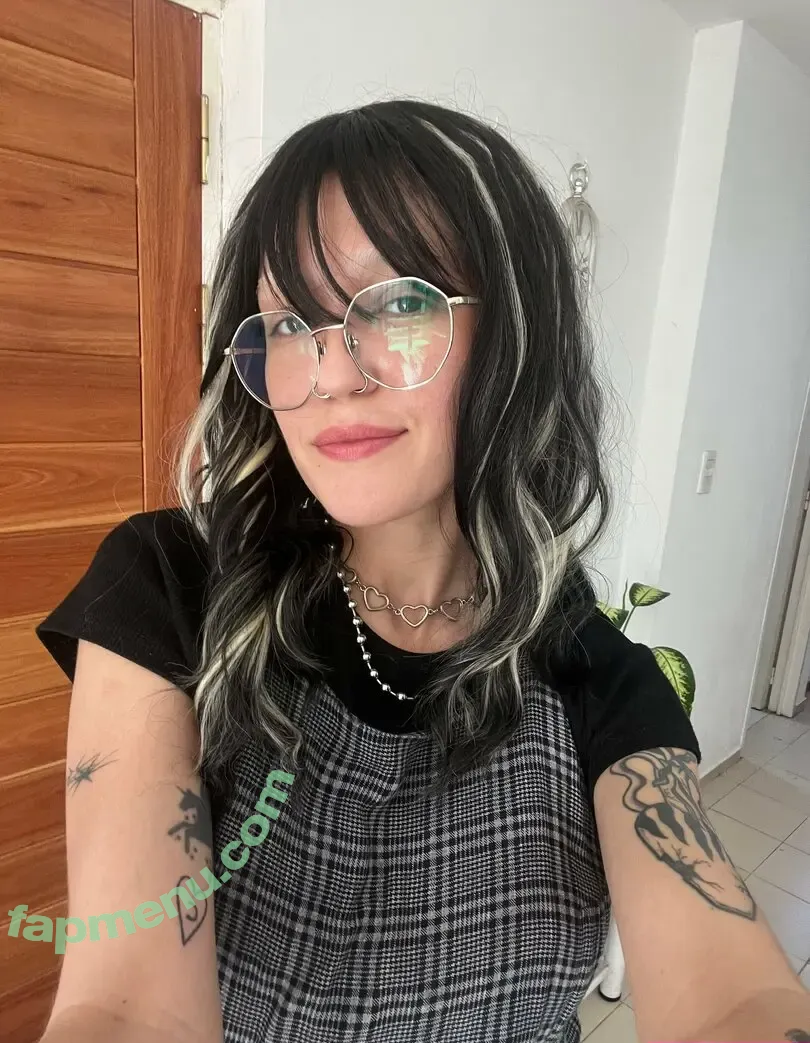 odd-gwenny nude photo #0110 (styledbygwenny)