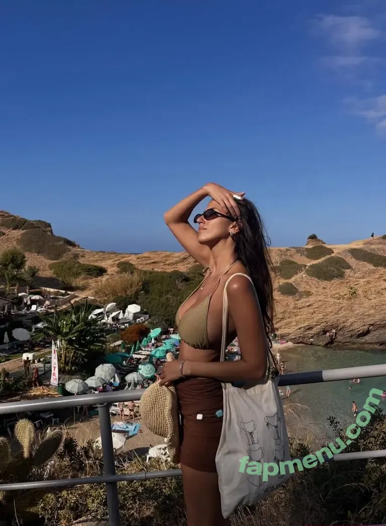 Odelia Kanfer nude photo #0014 (odeliakanfer)