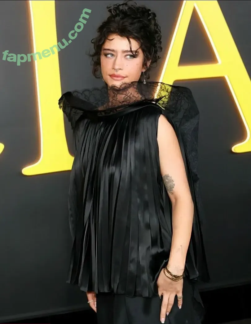 Odessa A’zion nude photo #0053 (odessaazion)