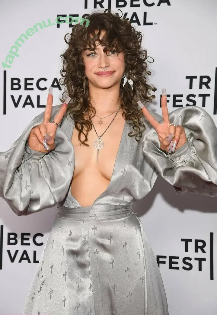 Odessa A’zion nude photo #0091 (odessaazion)