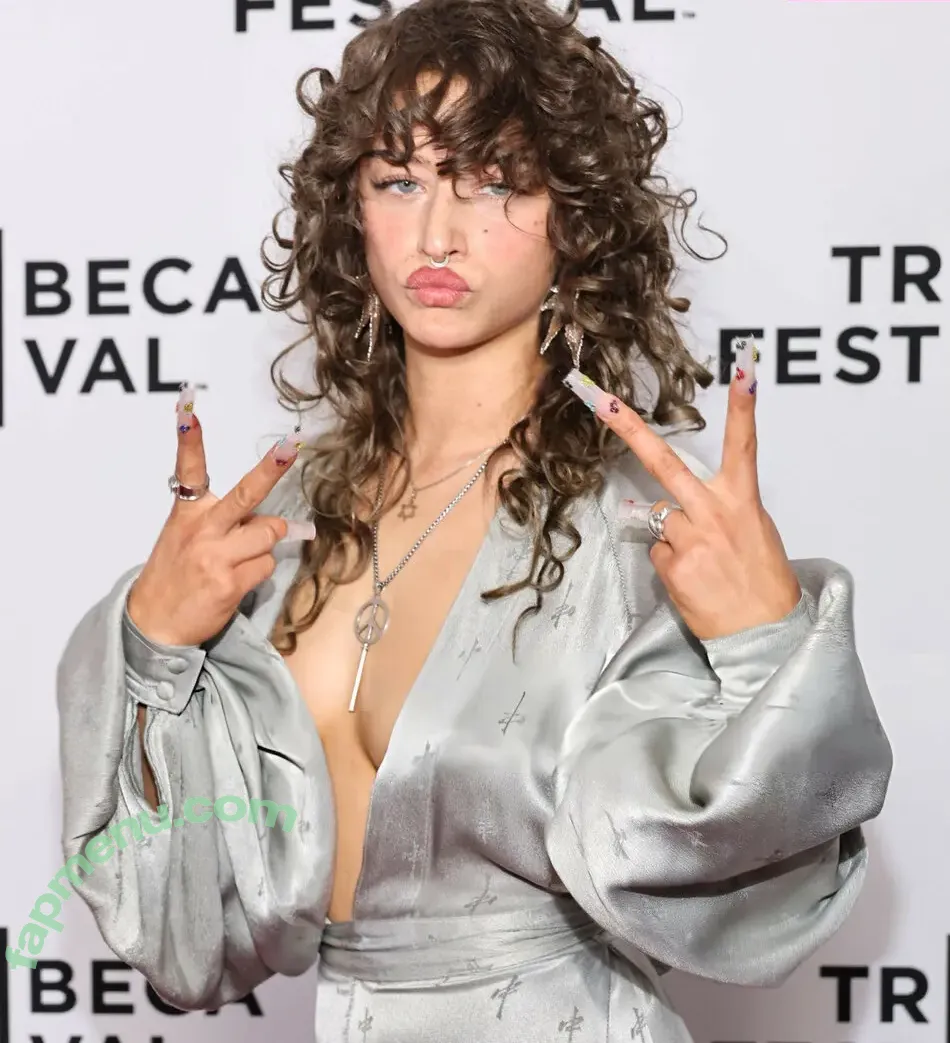 Odessa A’zion nude photo #0102 (odessaazion)