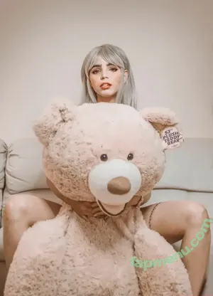 nude photo #0004