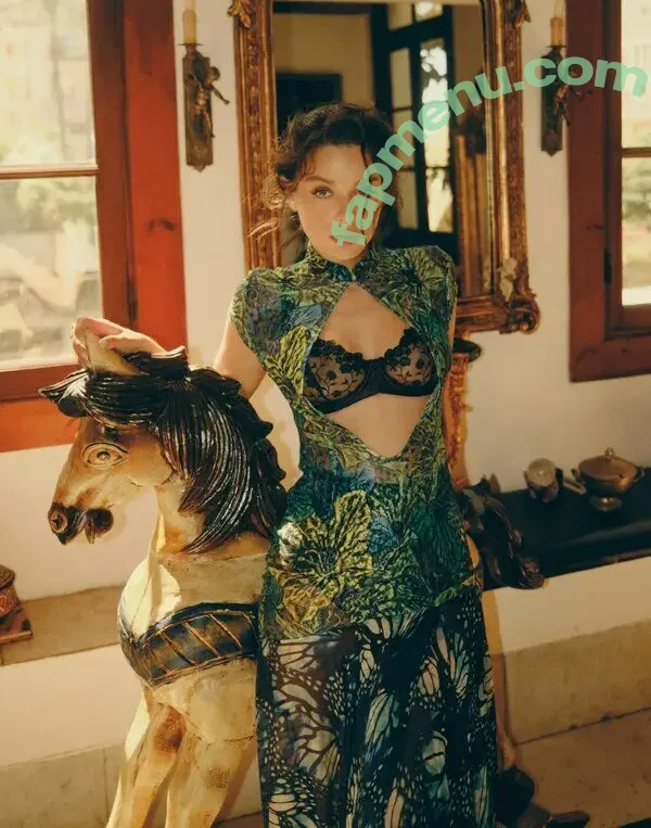 Odeya Rush nude photo #0239 (OdeyaRush1 / odeyarush)